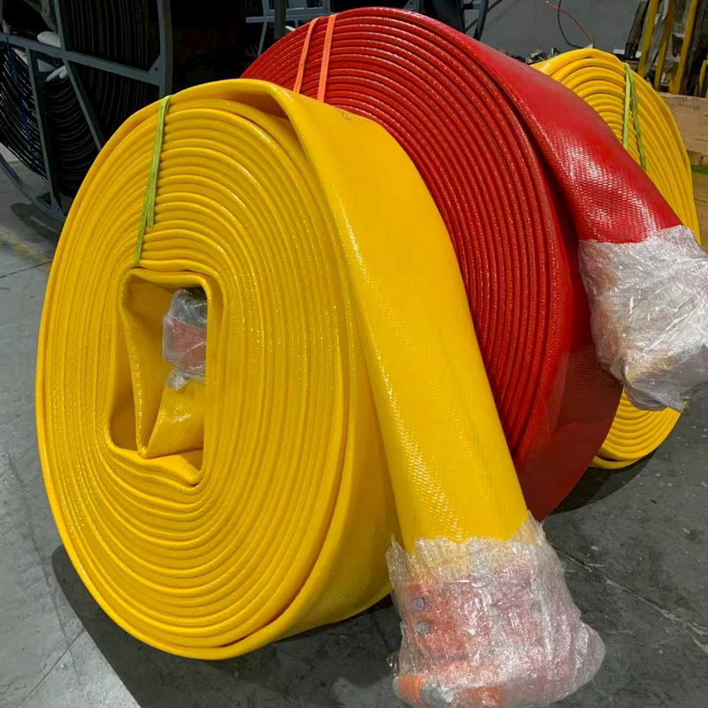 Primer plano de manguera de hormig&oacute;n de TPU resistente a la abrasi&oacute;n
